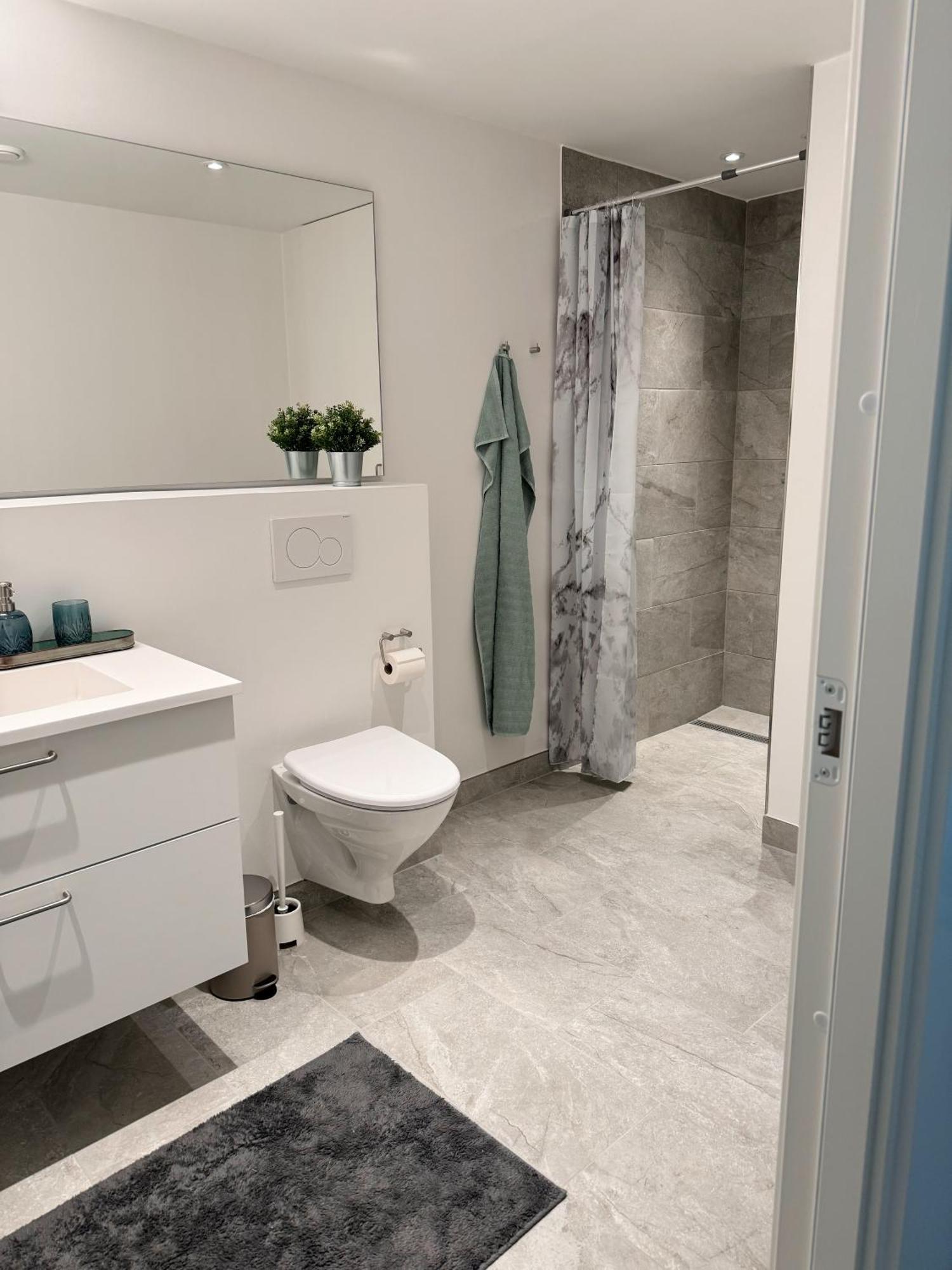 Modern City Center Apartment Århus Buitenkant foto